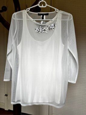 Elegant white blouse top | WHBM | Size M